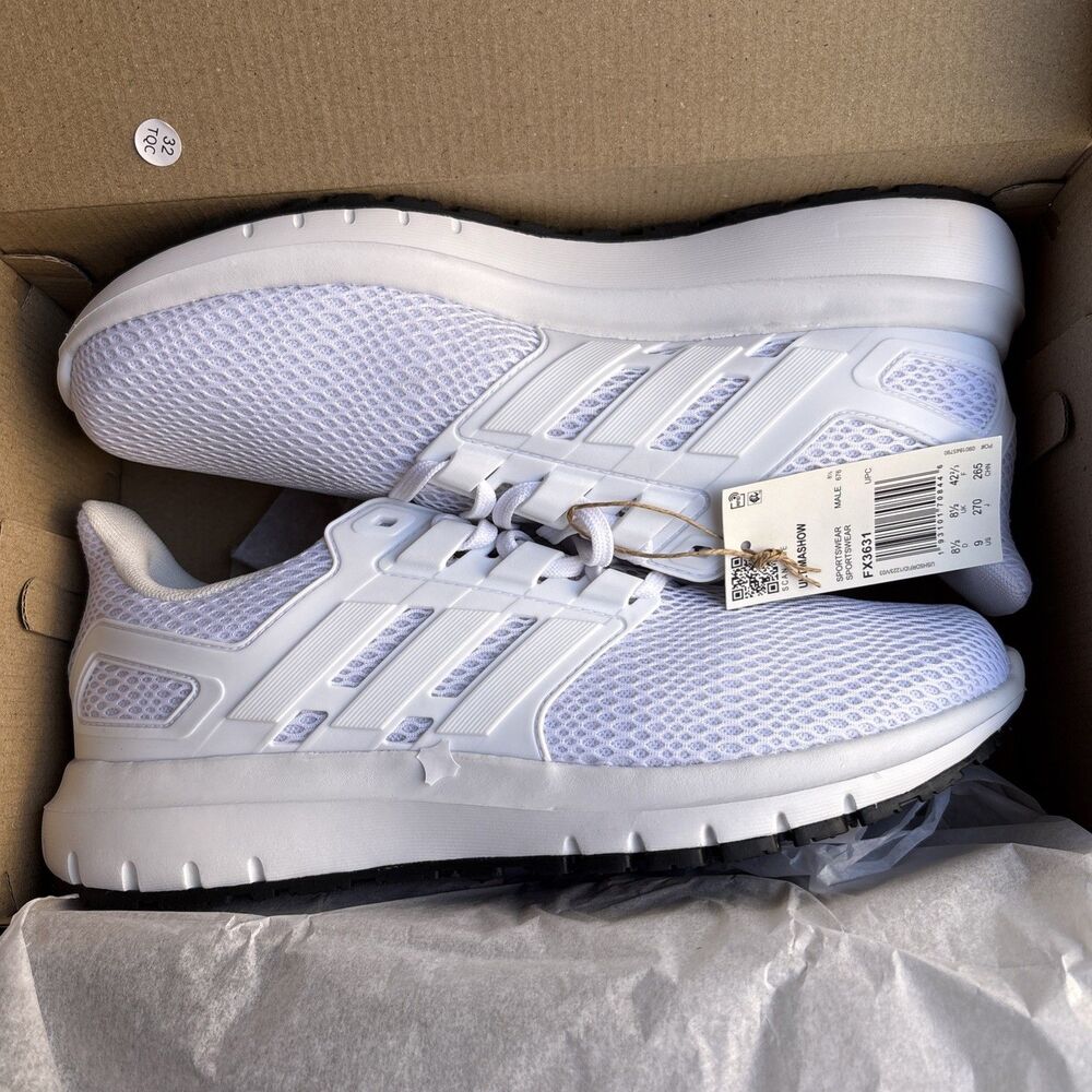 Adidas Men  Ultimashow Shoes Size 9 White - Brand New Clean Look